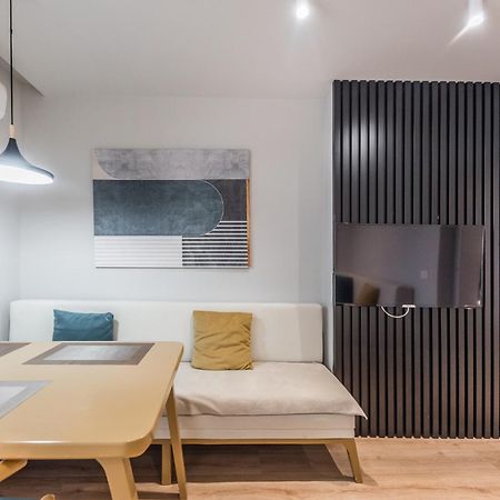 Pazari I Ri - 1 Bedroom Loft Tirana Buitenkant foto