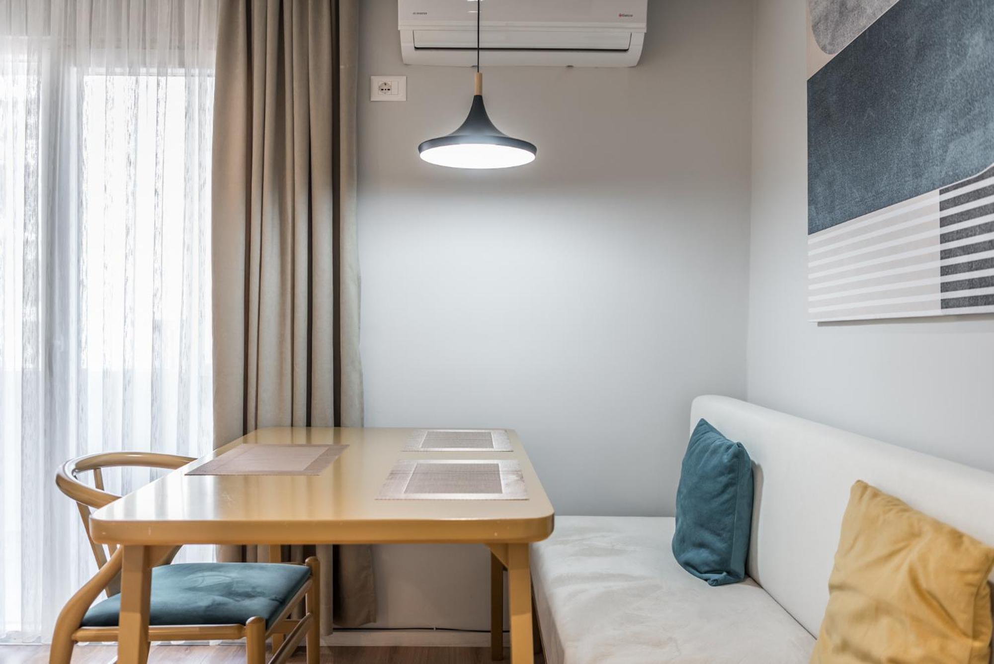 Pazari I Ri - 1 Bedroom Loft Tirana Buitenkant foto